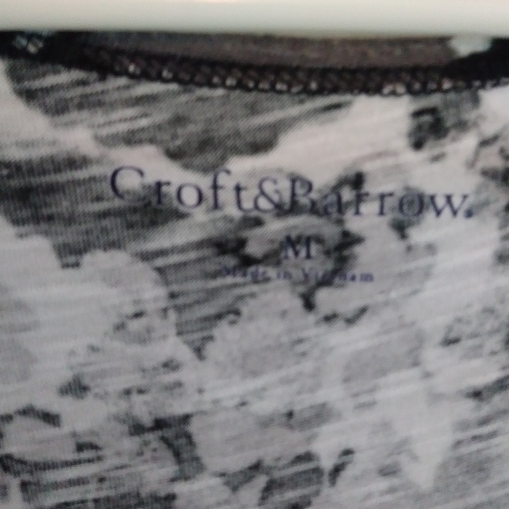 🛑LAST CHANCE🛑CROFT & BARROW Ruffled Tank - Picture 5 of 7